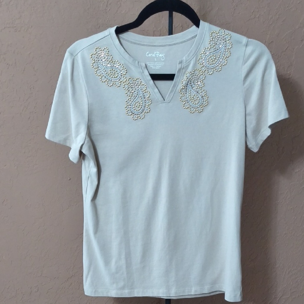 Coral Bay Beige Embellished Short Sleeve V-neck Top Size Small